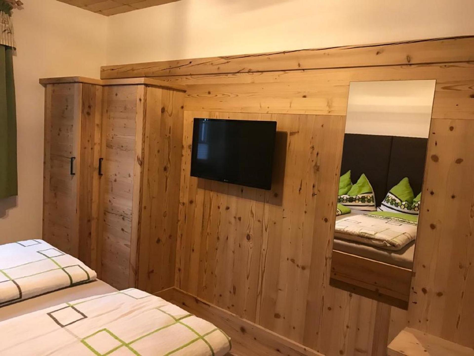 Landhaus Hoellwarth เซลล์ อัม ซิลลา ภายนอก รูปภาพ