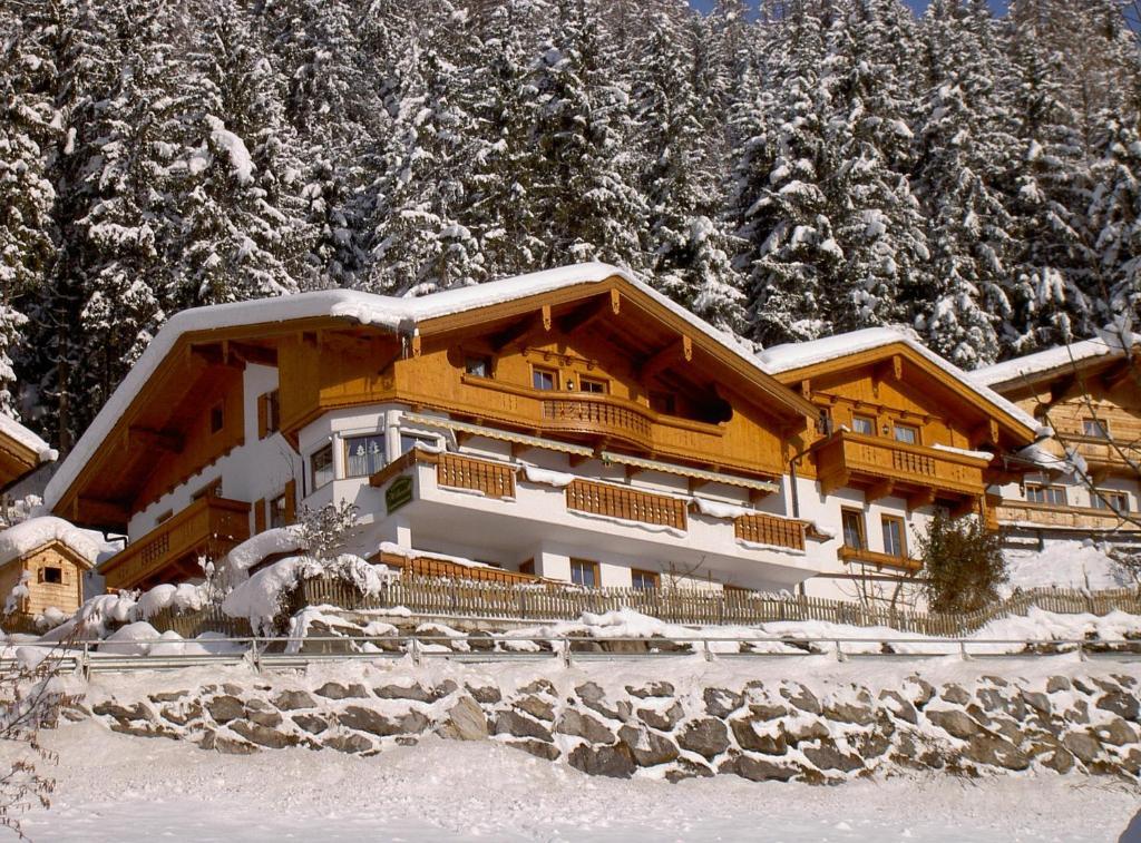 Landhaus Hoellwarth เซลล์ อัม ซิลลา ภายนอก รูปภาพ